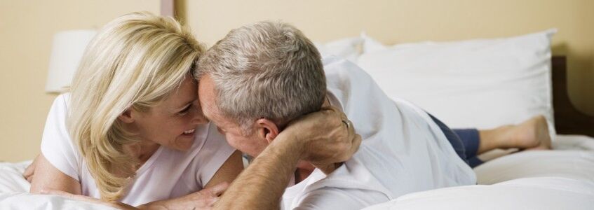 Habiendo curado la prostatitis, un hombre puede mejorar su vida íntima.